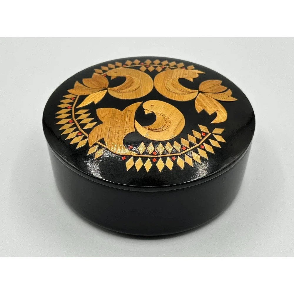 Vintage Black Lacquer Straw Marquetry Bird Trinket Box Round Folk Art 5x2